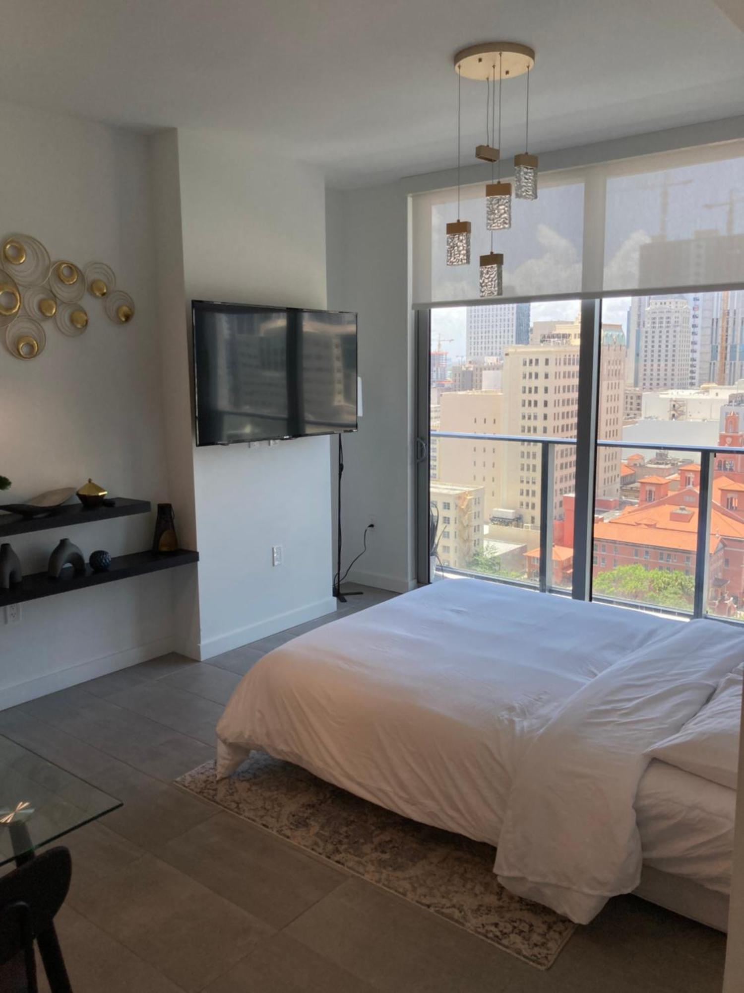 Brand New Modern 1 Bedroom Unit Downtown ไมอามี ภายนอก รูปภาพ