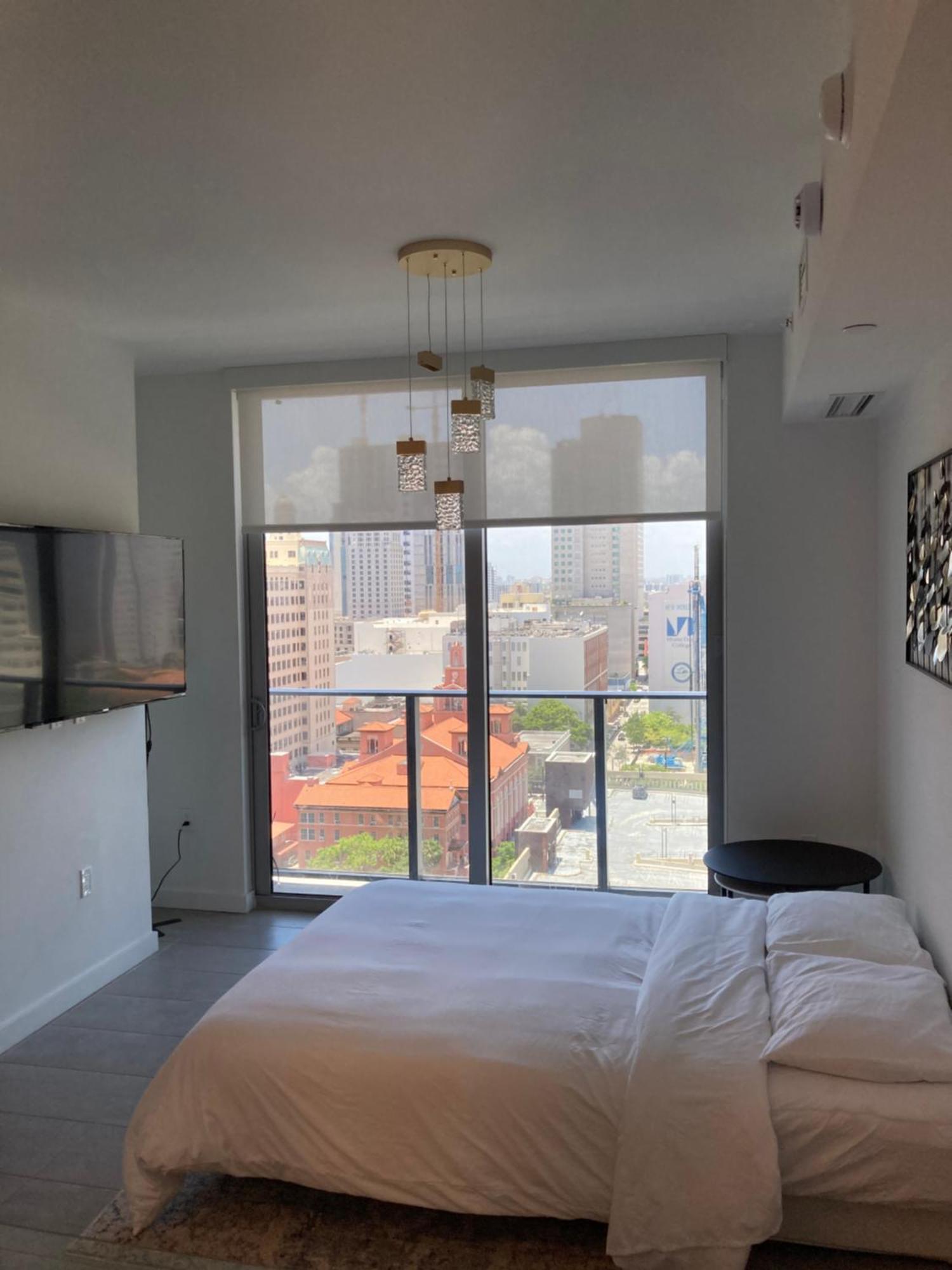 Brand New Modern 1 Bedroom Unit Downtown ไมอามี ภายนอก รูปภาพ